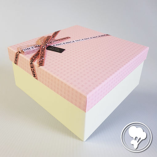 Square-Shaped Gift Boxes